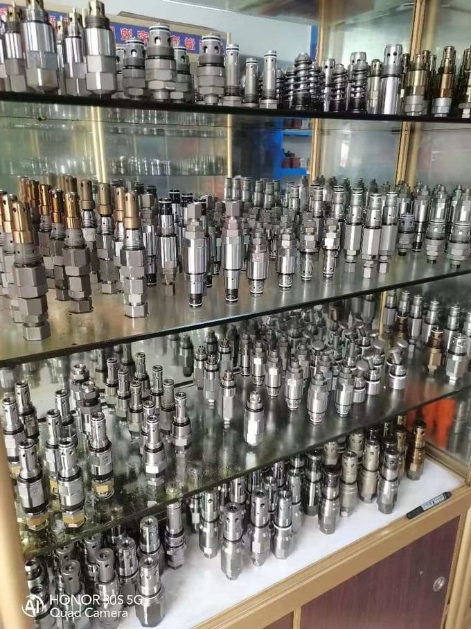 Trung Quốc Guangzhou Gangwo Engineering Machinery Parts Department hồ sơ công ty